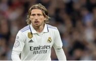 مودريتش يقترب من الهلال...