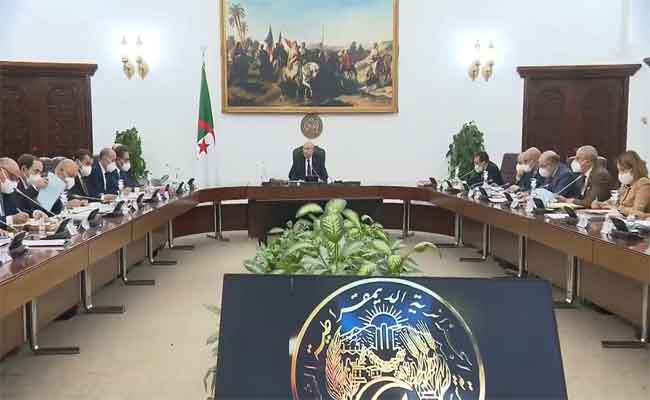المصادقة على مشروع القانون المتعلق بالصناعة السينماتوغرافية في مجلس الوزراء...