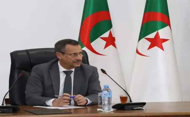 رخروخ يتعهد بتسوية أربعة ملفات