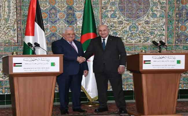 تبون يتلقى رسالة خطية من نظيره الفلسطيني...