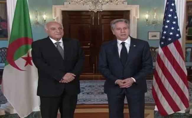 عطاف يرد على البيان الأمريكي حول الحرية الدينية في الجزائر