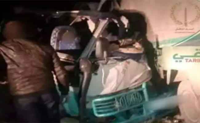 اصطدام بين حافلة وشاحنة يخلف خمسة قتلى و25 جريحا بتبسة
