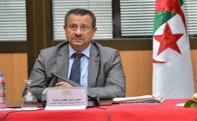 رخروخ يعلن عن ربط ولاية المسيلة بالطريق السيّار “شرق ـ غرب” قبل الصيف