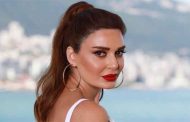 صور...سيرين عبد النور تستفتي جمهورها: أي صورة حبيتوها؟
