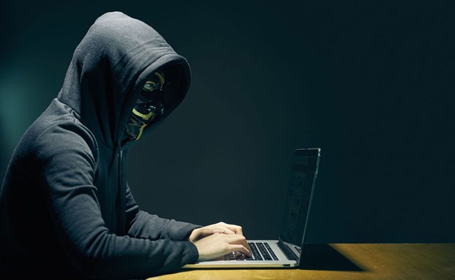 الهاكرز يطورون أساليب خبيثة لاختراق الخصوصيات...