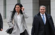 جيني هيرموسو تدلي بشهادتها أمام المحكمة بشأن قبلة روبياليس...