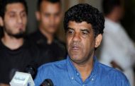 علبة أسرار القذافي يواجه مصيره