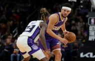 NBA...صنز يهزم كينغز في مباراة مثيرة بدوري السلة الأمريكي