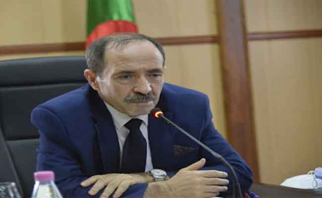 بلعابد يزف خبرا سارا للأساتذة بالمراحل التعليمية الثلاث