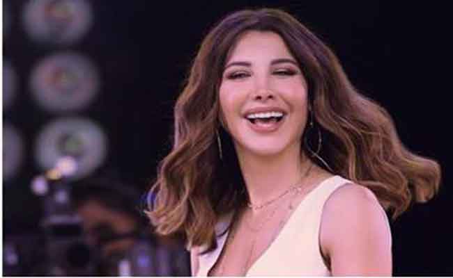 نانسي عجرم توقف حفلها في قبرص من أجل معجبيها...ماذا حدث؟