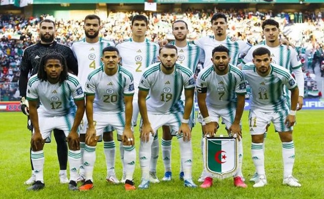 مدرب برشلونة مُرشح لقيادة منتخب الجزائر...