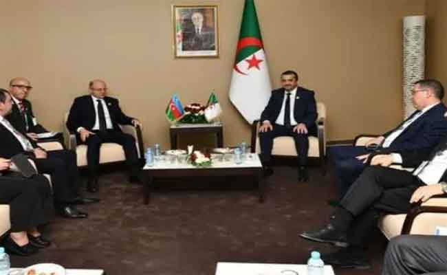 عرقاب يتباحث مع نظيره الأذربيجاني سبل تعزيز التعاون الثنائي بين البلدين