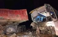 اصطدام بين شاحنة وحافلة يخلف قتيلان و 6 مصابين بتمنراست
