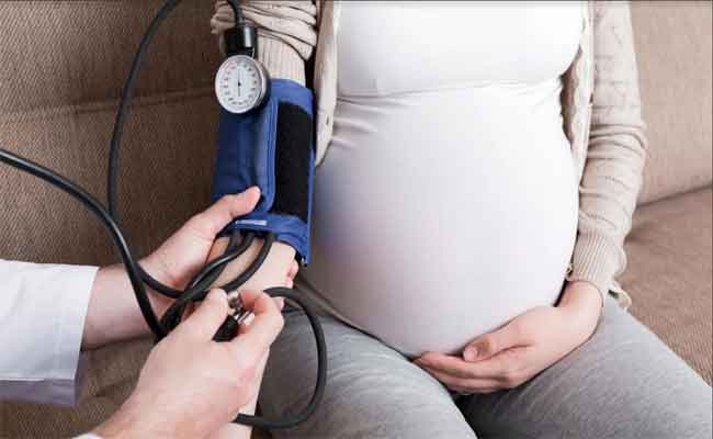 أعراض ارتفاع الضغط عند الحامل...