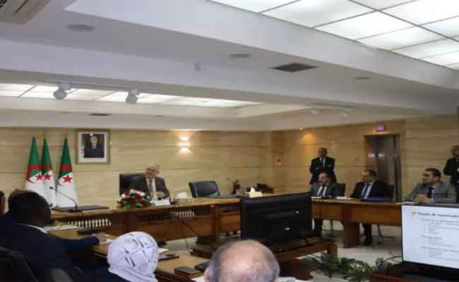 فايد يعلن عن إلغاء