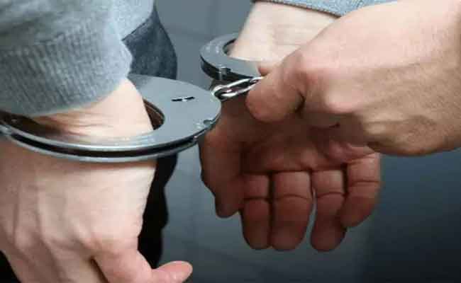 الإطاحة بعشريني يحترف ترويج الكوكايين بمستغانم