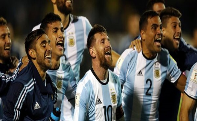 زوجة سابقة للاعب الأرجنتين تهدد ببيع ميدالية المونديال...