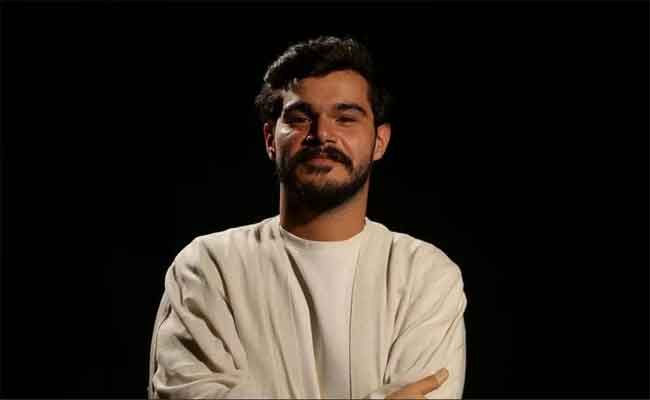 خالد شباط: التحدث باللهجة المصرية في 