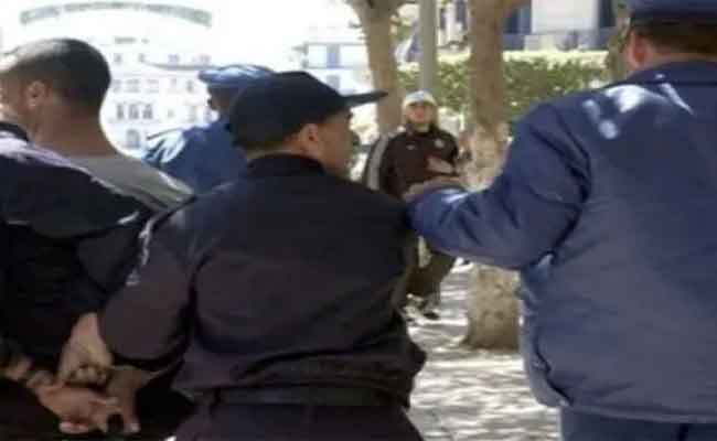 توقيف عشريني تورط في ذبح ممرض بعين تموشنت