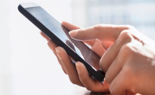 نصيحة روسية تجنب هاتفك خطر القرصنة...