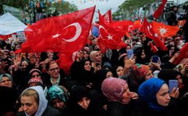 الغارديان: الوضع الاقتصادي تسبب بخسارة أردوغان للانتخابات