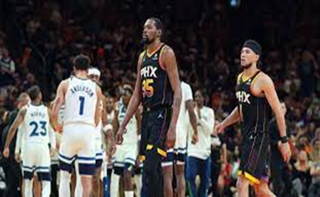 NBA...مينيسوتا يكتسح صنز بالجولة الأولى للأدوار الإقصائية