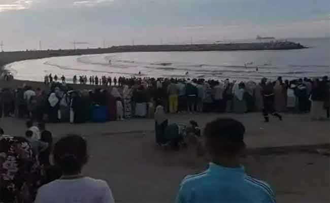 المدية تلبس الأسود حدادا على غرق التلاميذ في 