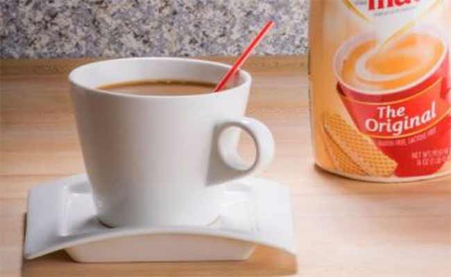 أسباب ستجعلك تتخلين عن مبيّض القهوة دون تردد...