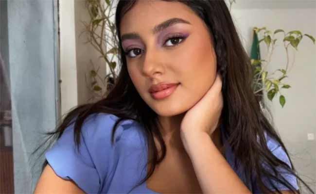ماريا بحراوي تستعرض صوراً لبوستر فيلم نورة بمهرجان كان وهكذا تعلق...