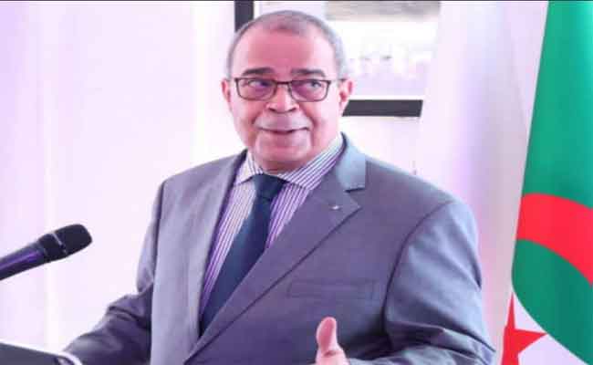 عون يدعو إلى تعزيز التكامل بين القطاع الفلاحي والصناعي لتطوير الصناعات الغذائية