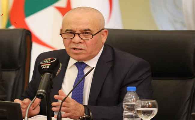 شرفة يؤكد اعتكاف وزارته على توفير الأوعية العقارية اللازمة لإنجاز المشاريع الإستثمارية المدمجة
