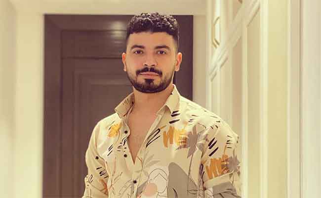 محمد أنور يروج لأحدث أعماله جوازة توكسيك...
