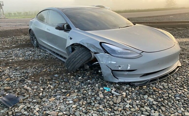 مجهولون ملثمون يقتلون سائق أجرة ويحرقون سيارته بالأغواط