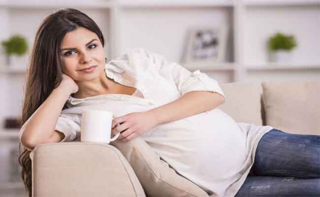 مشروبات تساعد على تهدئة المرأة الحامل وتقليل توترها وقلقها