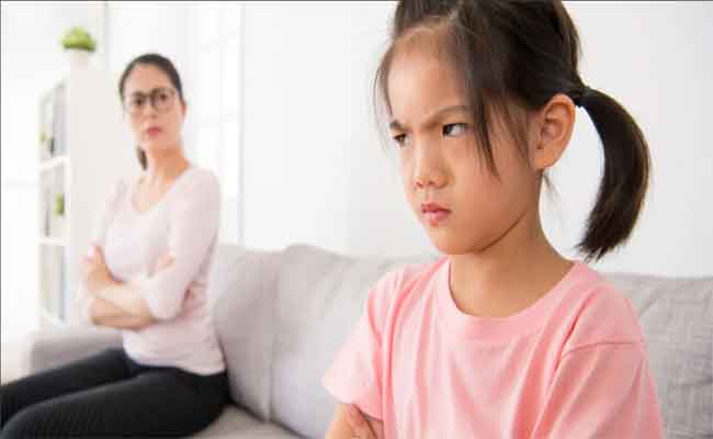 كيف يعبر الطفل عن غضبه؟ وإستراتيجية خاصة للسيطرة عليه