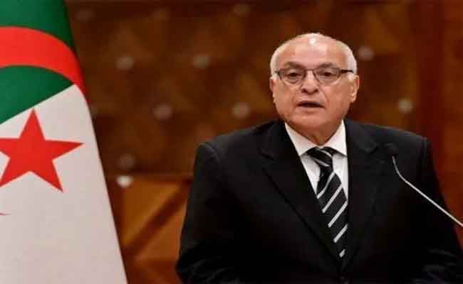 عطاف يحل بالصين للمشاركة في أشغال الدورة التاسعة لمنتدى التعاون الإفريقي الصيني