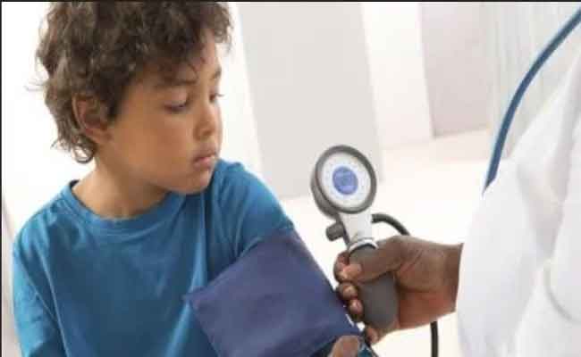 أسباب وأعراض انخفاض ضغط الدم لدى المراهقين وكيفية علاجه...