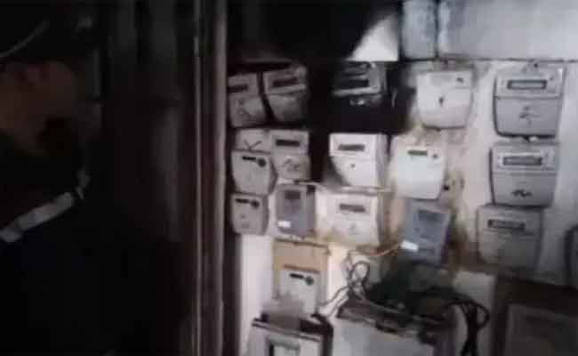 نشوب حريق في عدادات كهربائية بعين تموشنت يخلف 9 مصابين