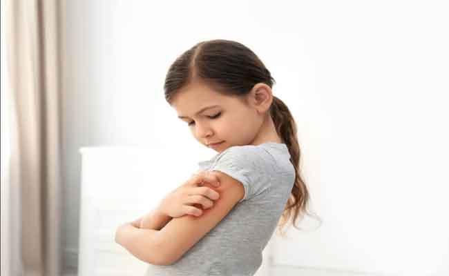 أعراض وأسباب الحساسية الغذائية عند الأطفال...وأفضل طرق التعامل معها