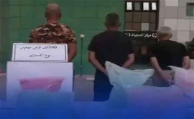 توقيف 3 أشخاص تورطوا في تهريب 100 ألف قرص إكستازي عبر البحر بمستغانم