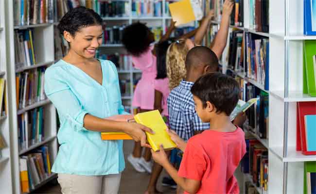 نصائح لاختيار الكتب المناسبة لعمر الطفل...