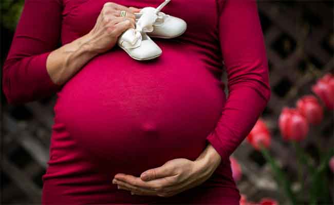7 نقاط تحوي كل ما تحتاجين معرفته عن الولادة الطبيعية والقيصرية...