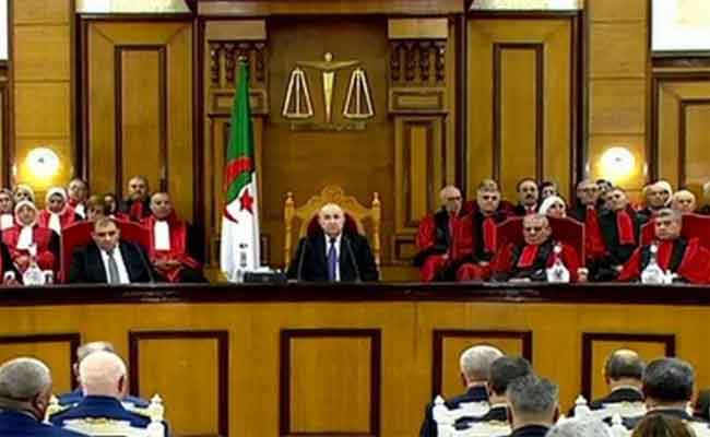 تبون يشرف على افتتاح السنة القضائية