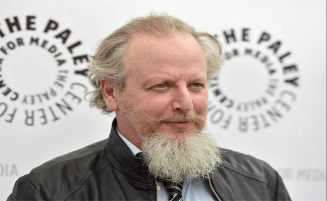 دانييل ستيرن...من اللص مارف في Home alone إلى جد لستة أحفاد