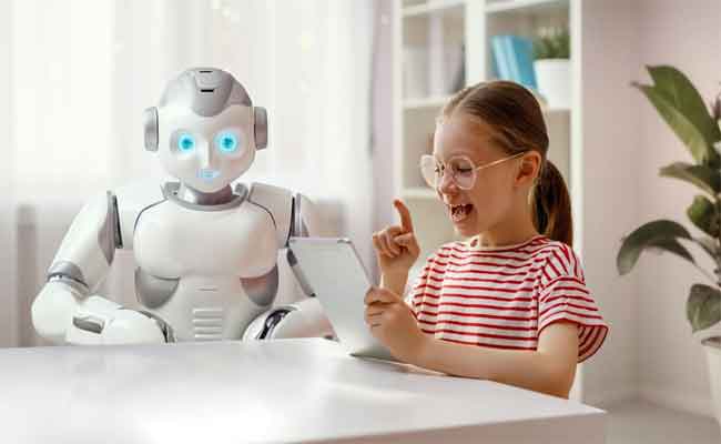 لكل أم...كيف يمكن للذكاء الاصطناعي تنمية مهارات طفلك؟