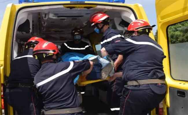 احتراق سيارة داخل محطة وقود يخلف 3 مصابين بتبسة