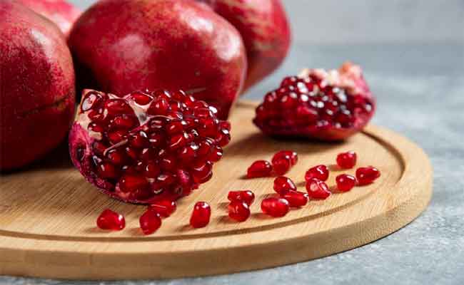 فوائد الرمان للأطفال ومتى يجب الحذر منه؟