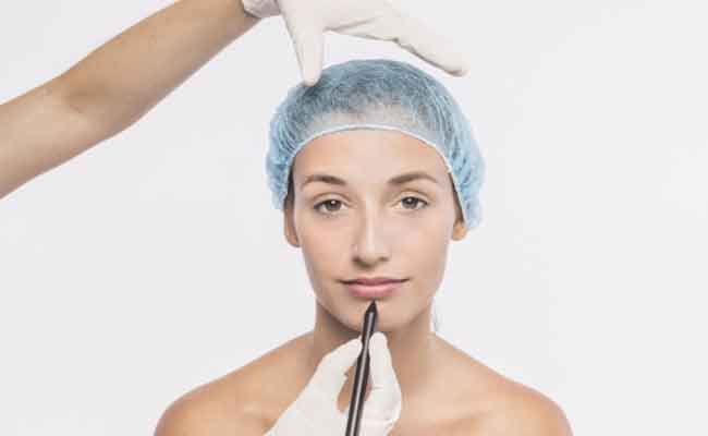 أبرز اتجاهات جراحة التجميل في عام 2025 مع طبيب التجميل إبراهيم الأشقر...