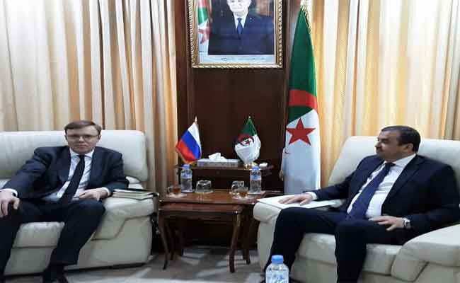 استقبال عرقاب نائب وزير الطاقة الروسي