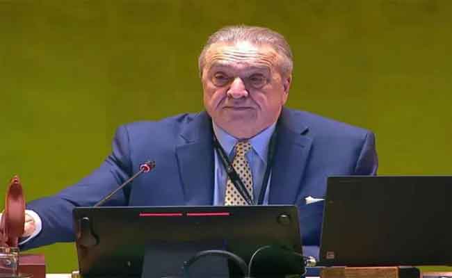 الجزائر تدعو إلى حل عادل ومستدام لإنهاء الحرب الأوكرانية الروسية